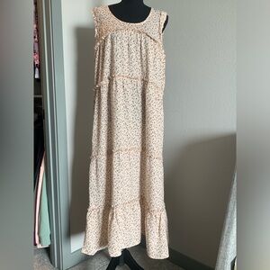 Nordstrom Rack tiered midi dress size L